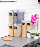 Set 4 recipiente etanșe depozitare cereale, capac turnare