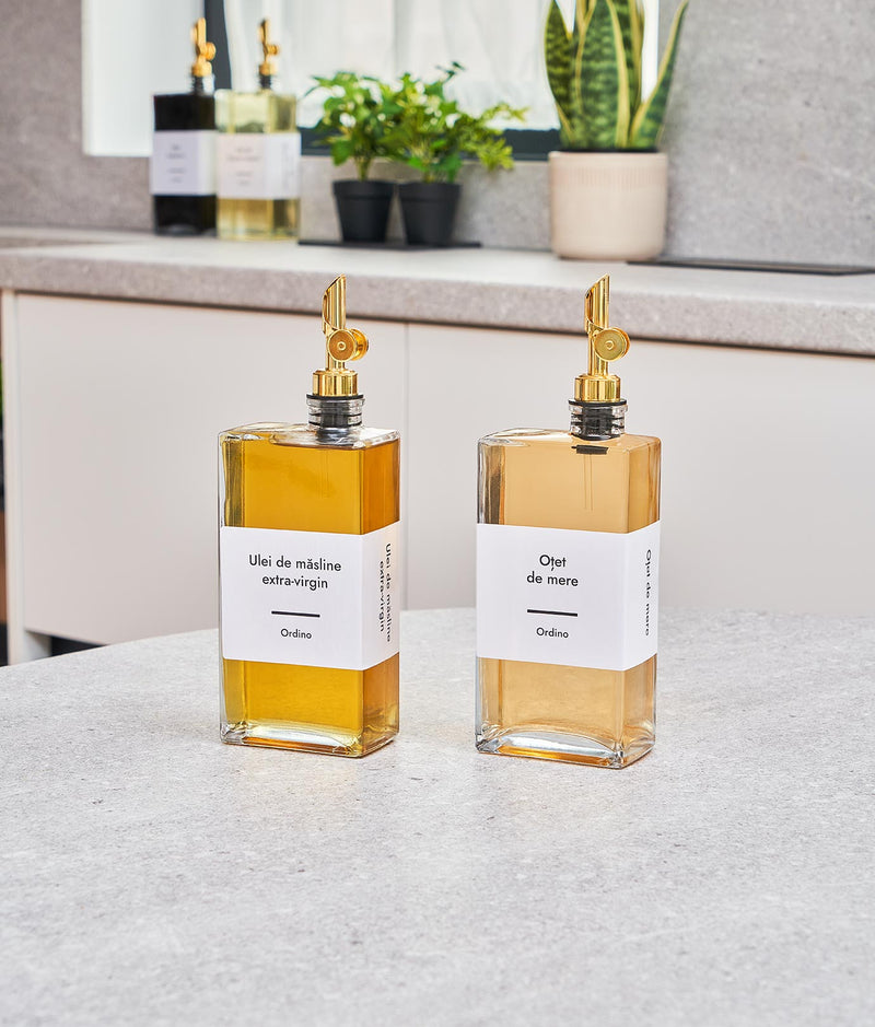 Set 8 etichete sticle ulei pătrate, albe, marker inclus